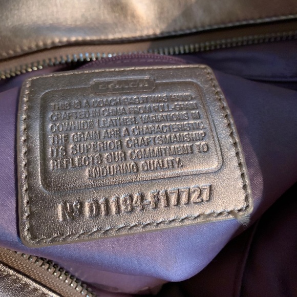 Coach purse - Picture 2 of 2